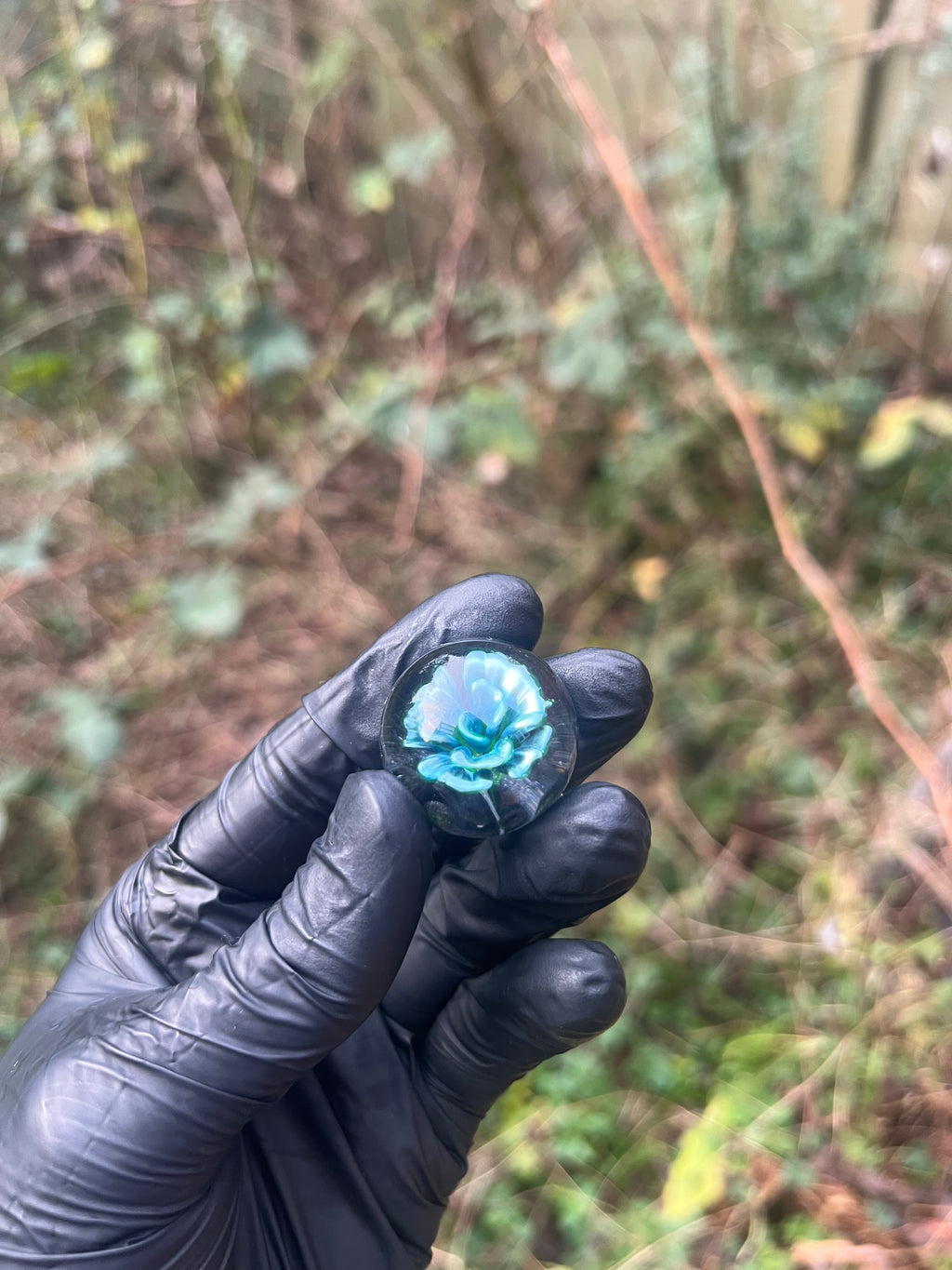 Neptunium UV flower with dots marble