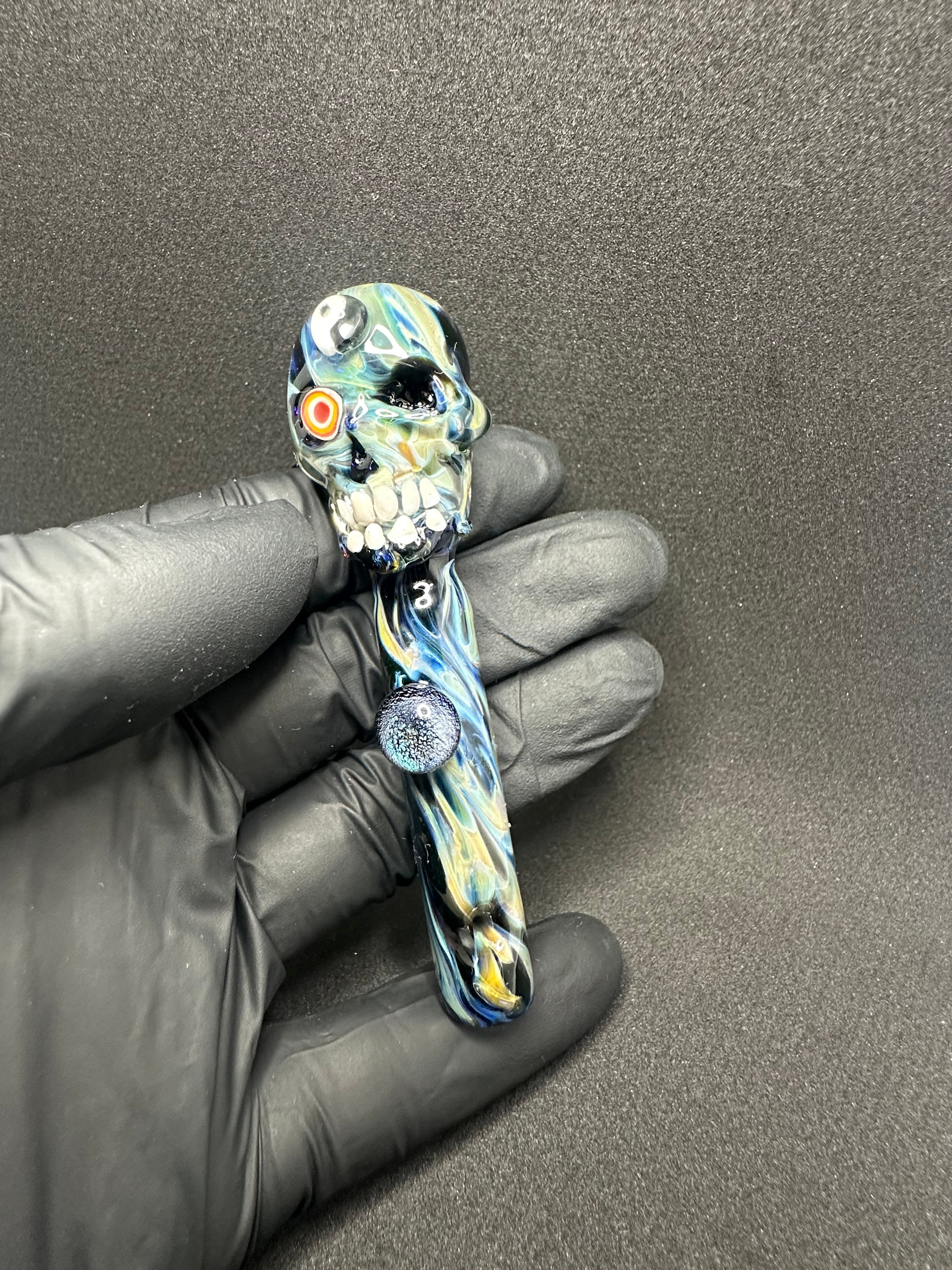 Uv skull collab with @brasa_glass