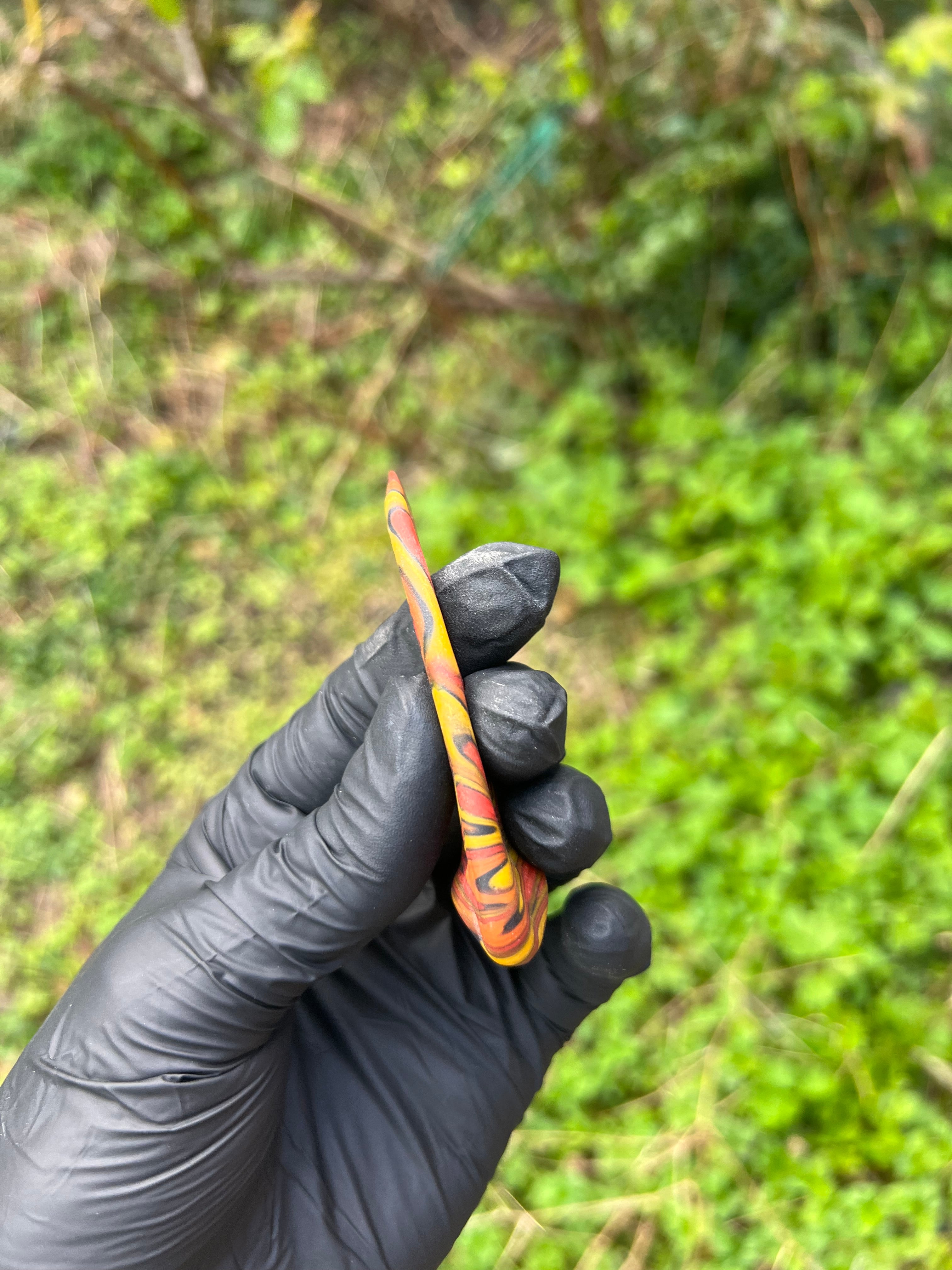 Raptor claw