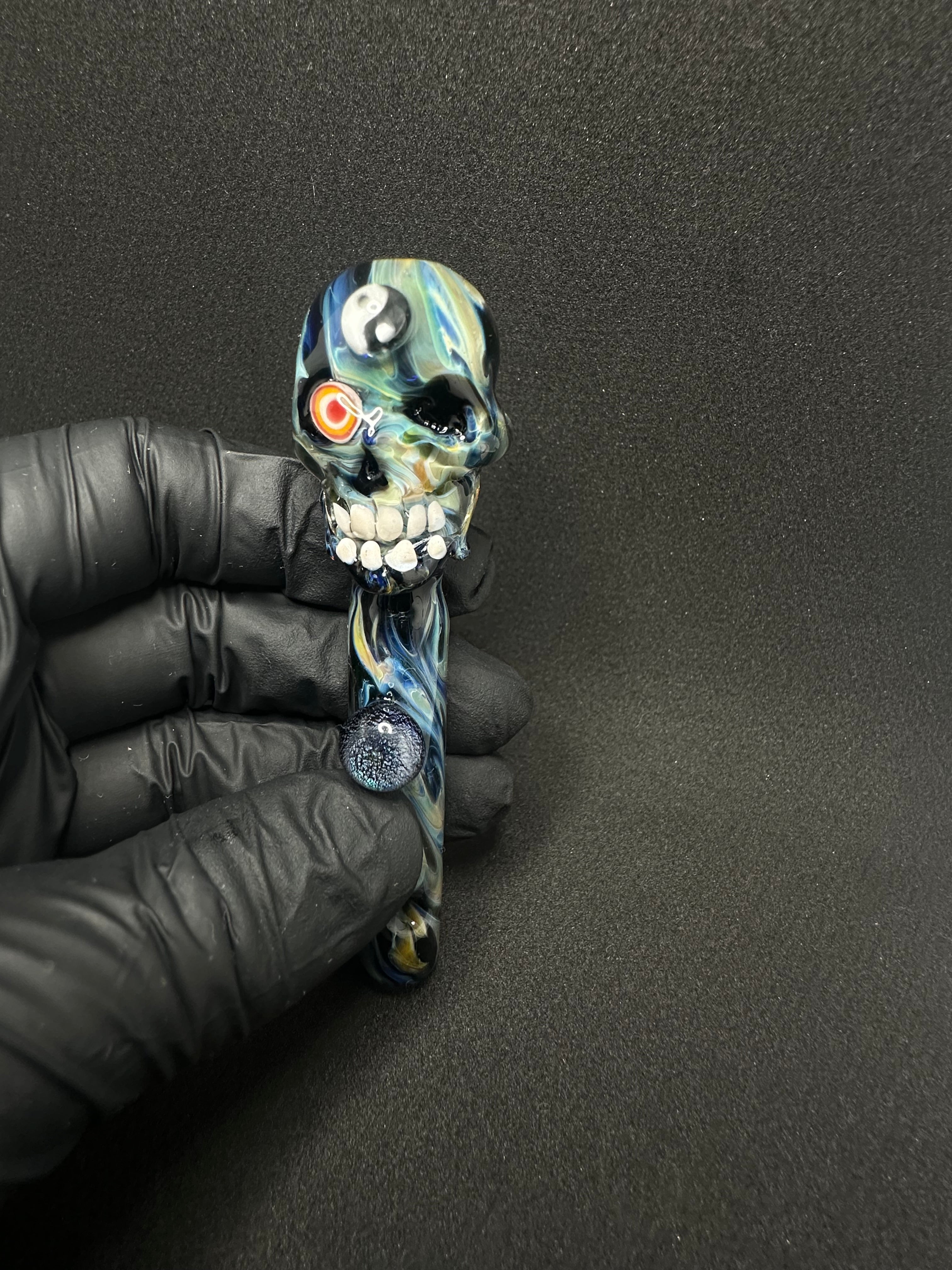 Uv skull collab with @brasa_glass