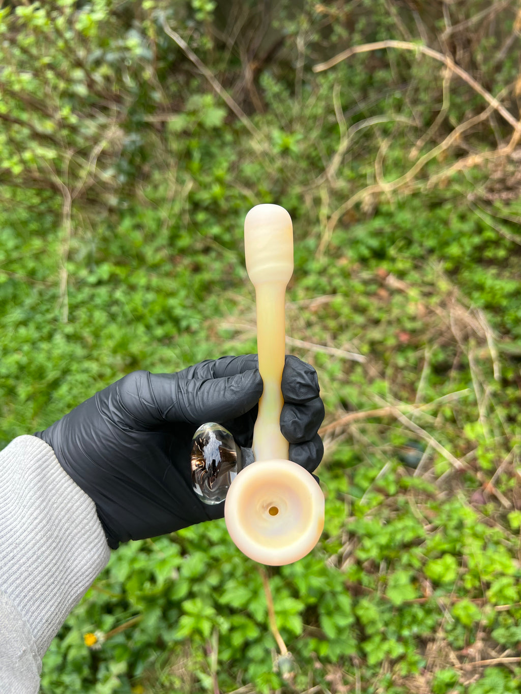 Yellow sandblasted pipe with flower collab with Ficheiglass